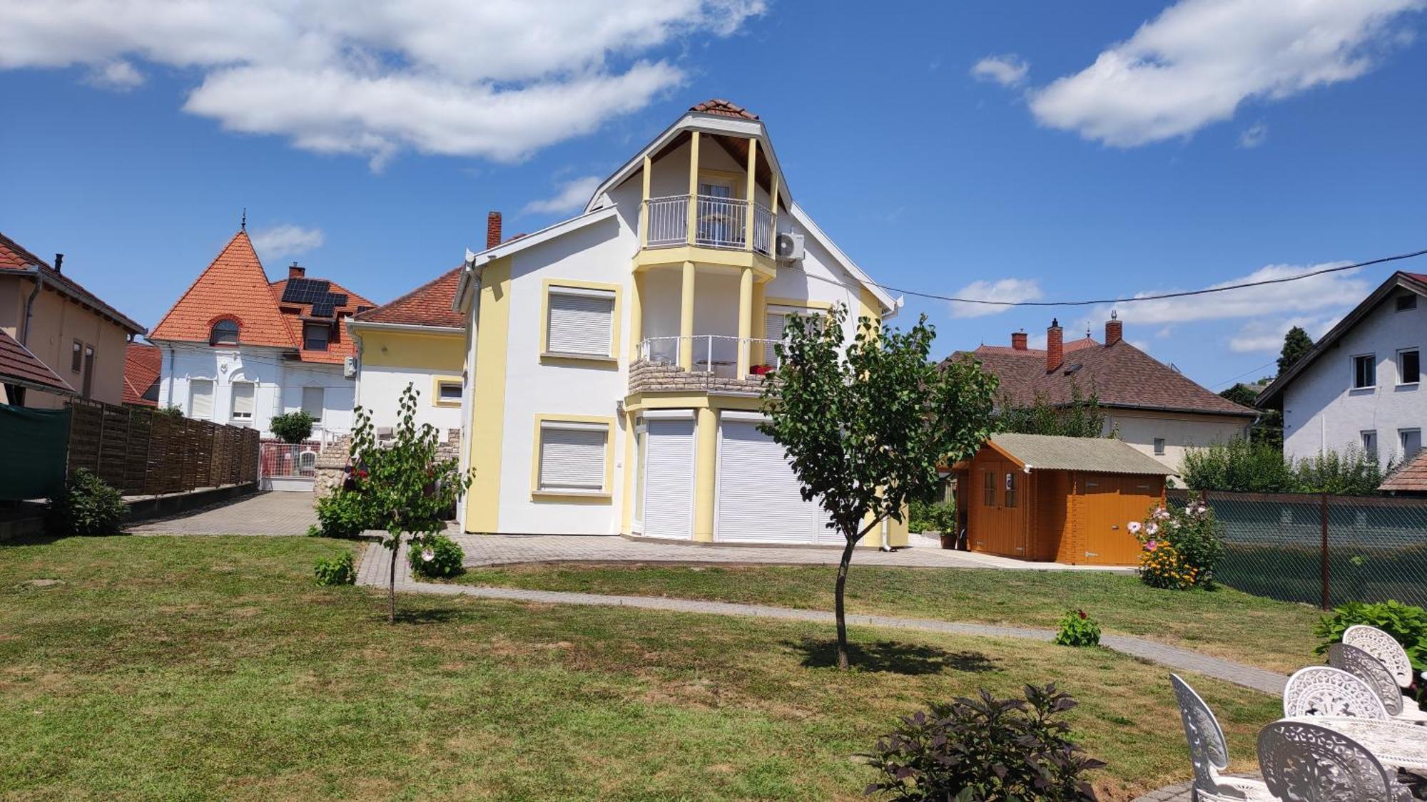 Villa Vanilia Keszthely Exterior photo